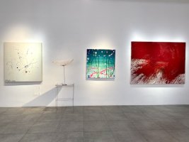Ausstellungsansicht - Franz West & Friends, 16. Februar - 7. Mai 2022