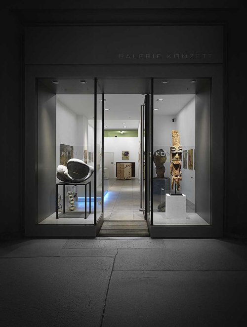 Saturnalia 2017, outside view of the showroom, photo © Sandro Zanzinger 2017