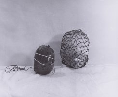 008_Rudolf_Schwarzkogler_4._Aktion_1965_Foto_F._Cibulka_Krammel_s_w_Fotografie_72dpi.jpg