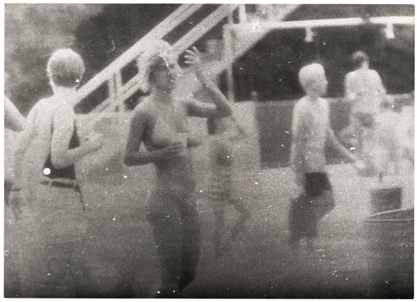 Miroslav Tichy. Ohne Titel, 1960er bis 1980er Jahre, 12,9x17,9cm